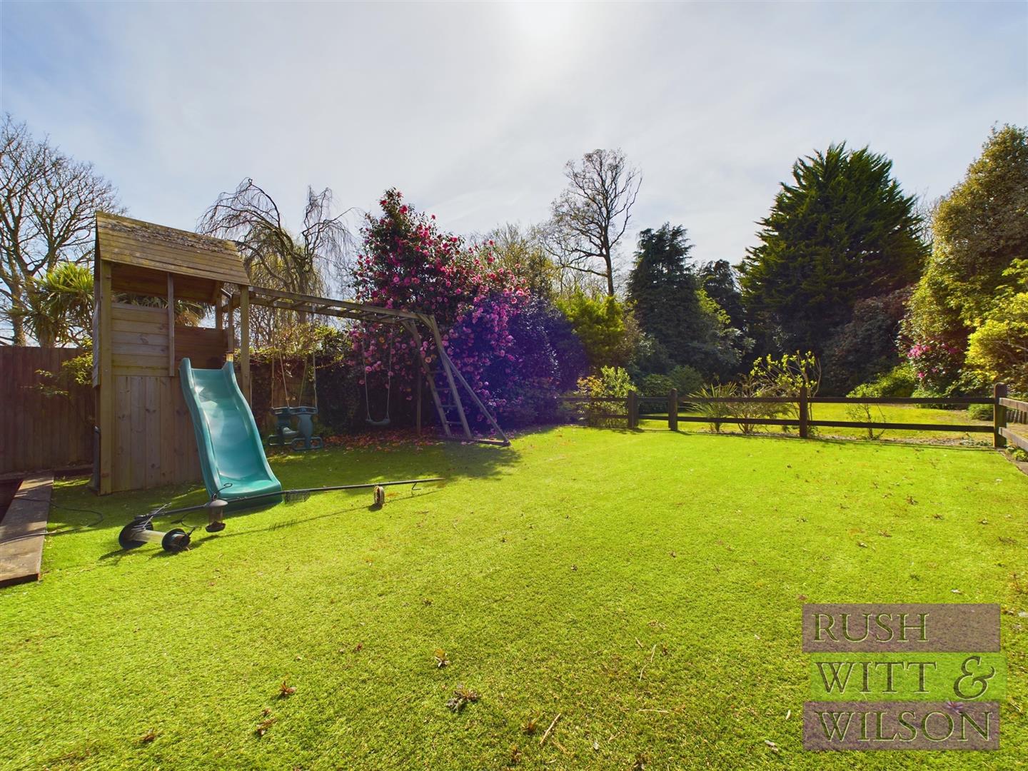 Waites Lane, Fairlight Rush, Witt & Wilson